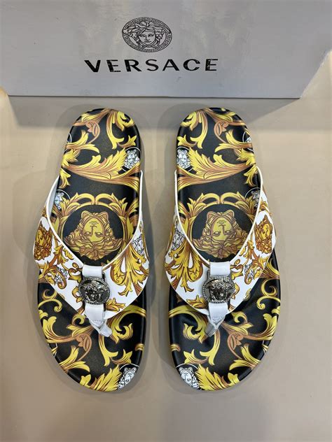 versace slippers marktplaats|versace slippers price.